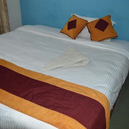 Kings Land Hotel Katmandu Eksteriør billede