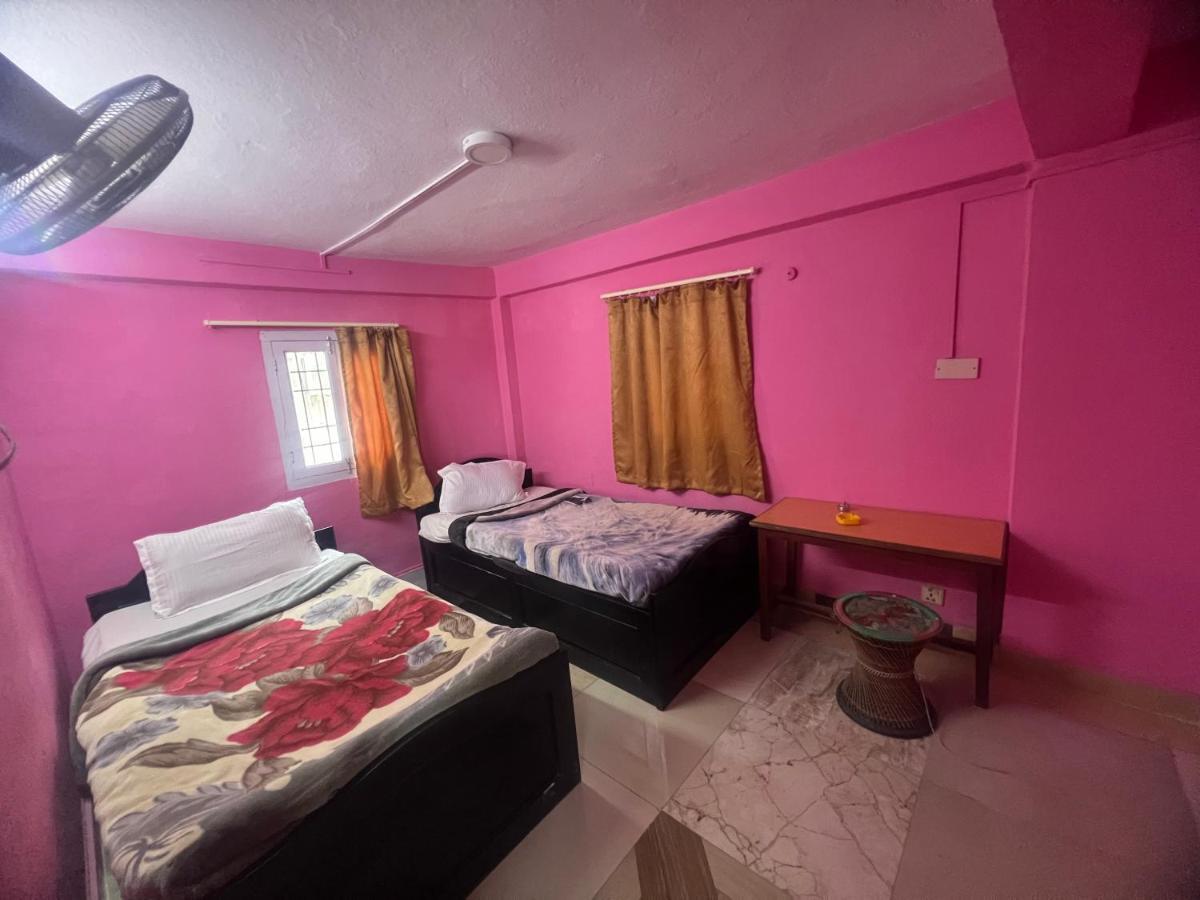 Kings Land Hotel Katmandu Eksteriør billede